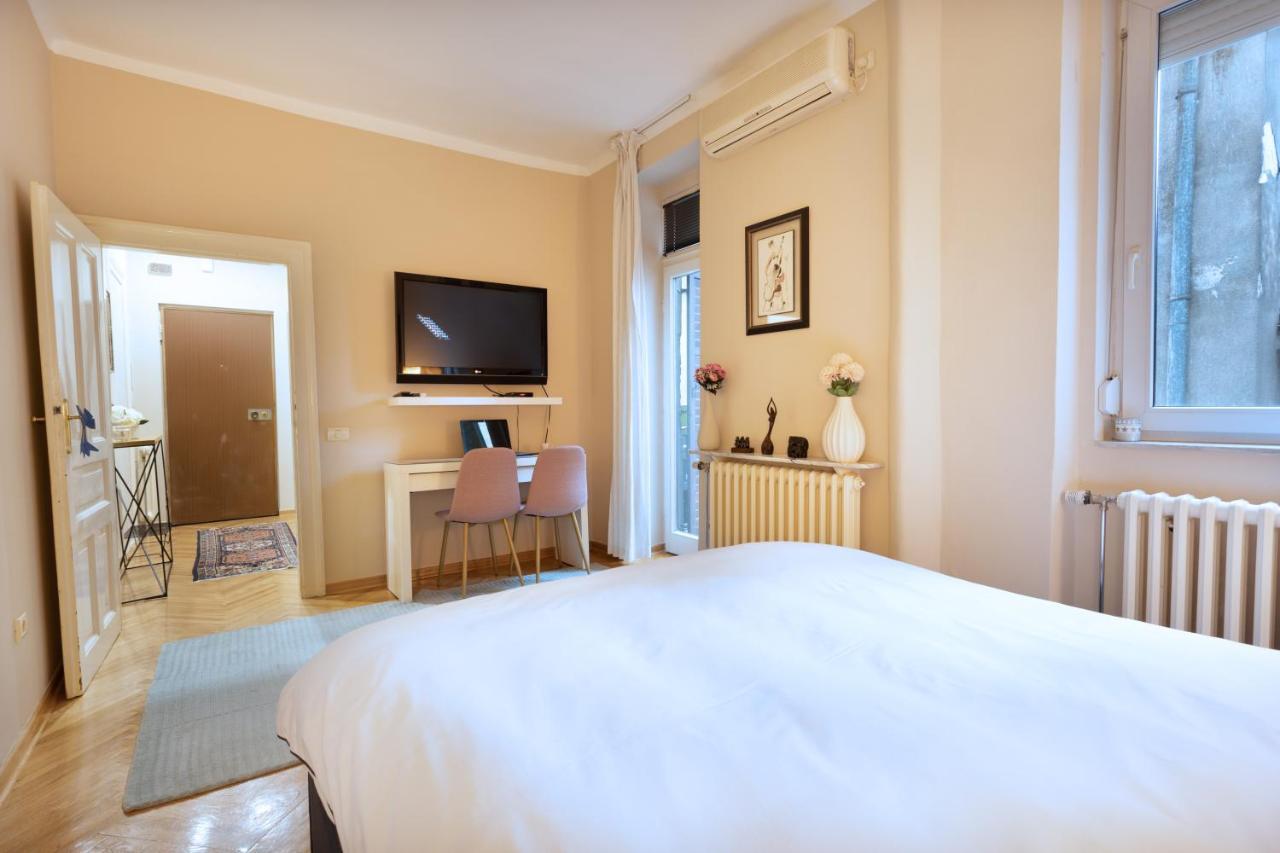 Family Apart Apartment Belgrade Exterior photo