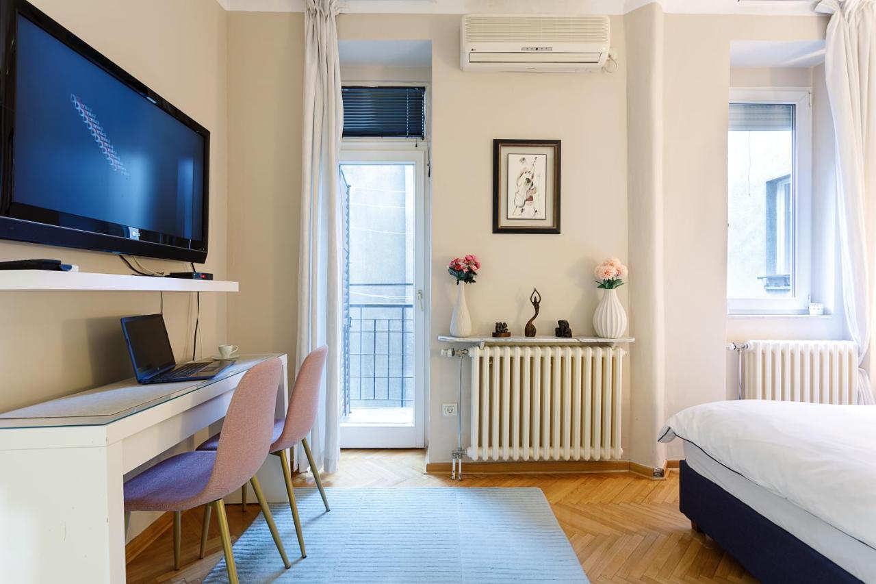 Family Apart Apartment Belgrade Exterior photo